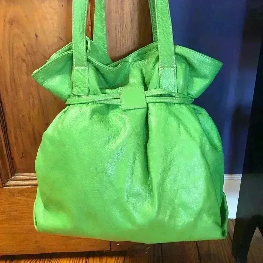 Village Tannery Green Pebbled Leather Large Tote - Picture 2 of 4